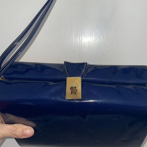 Unique Vtg 60s navy blue patent square box purse - Picture 3 of 12